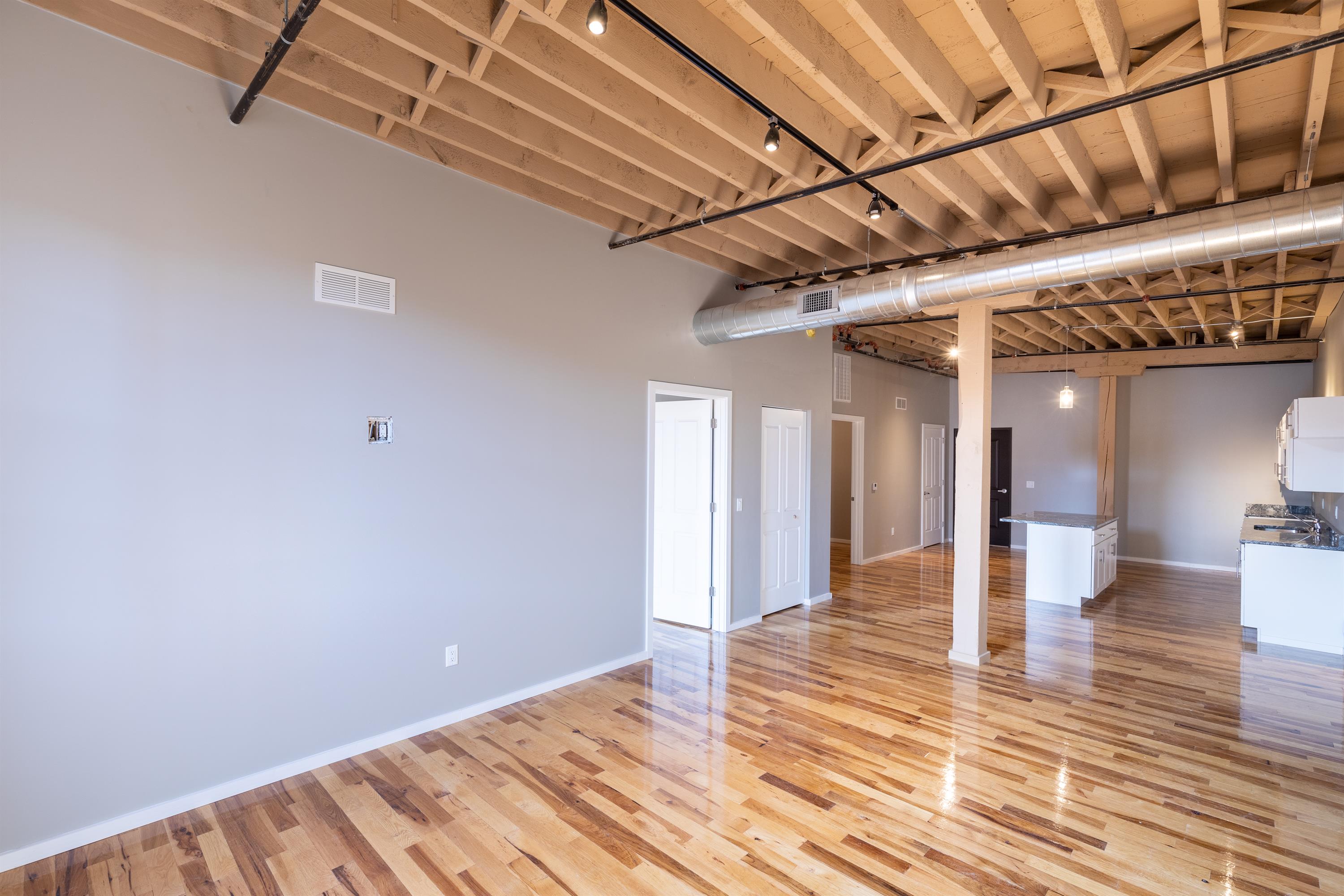 116 N. 4th St. #415