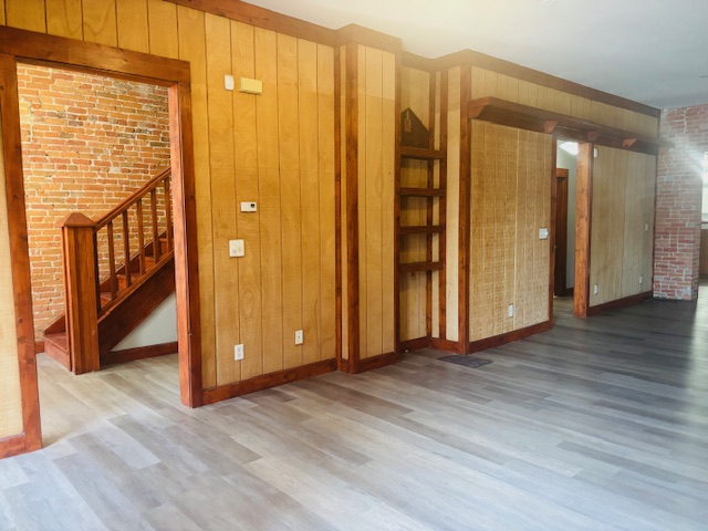 425 Brady St.