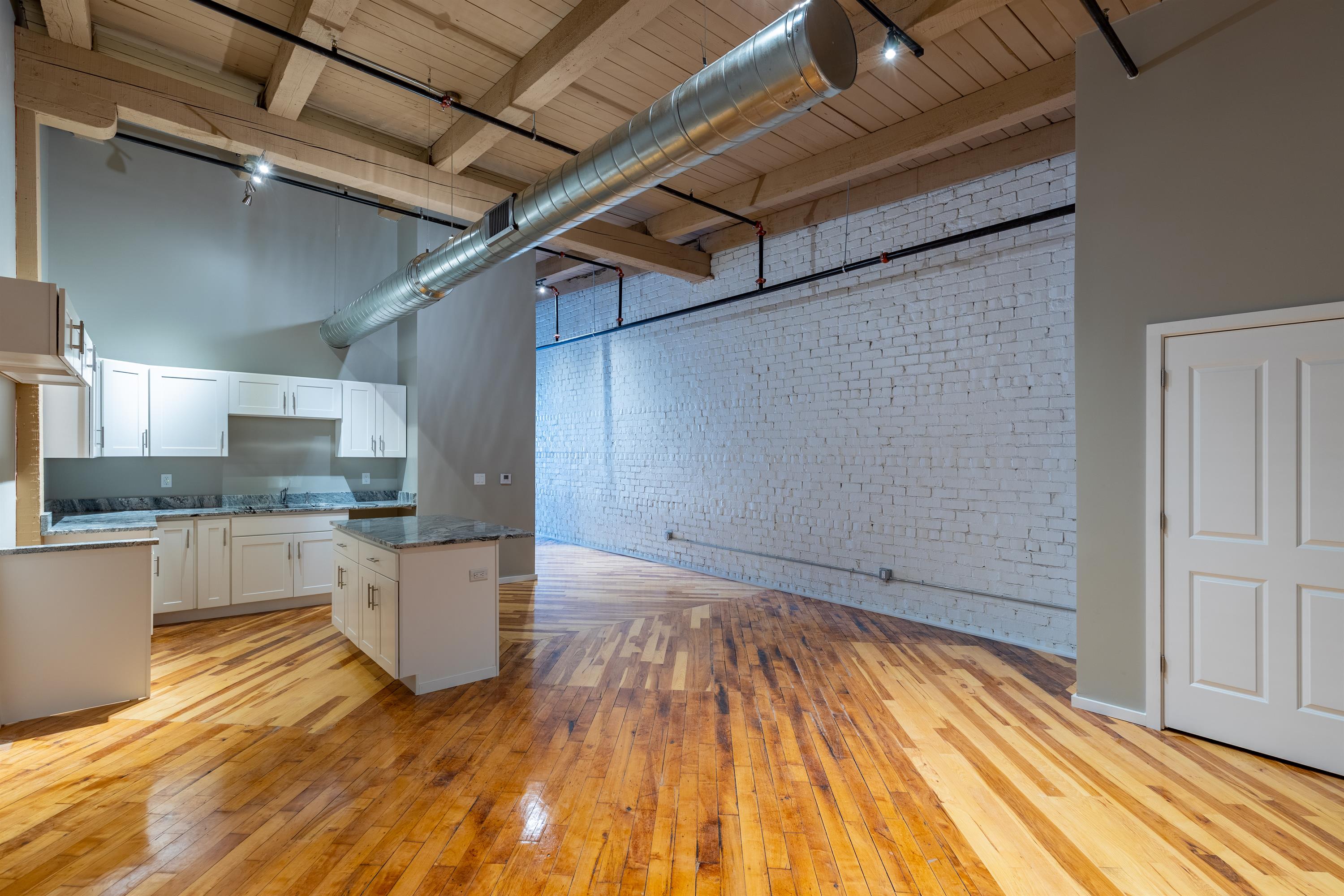 116 N. 4th St. #201