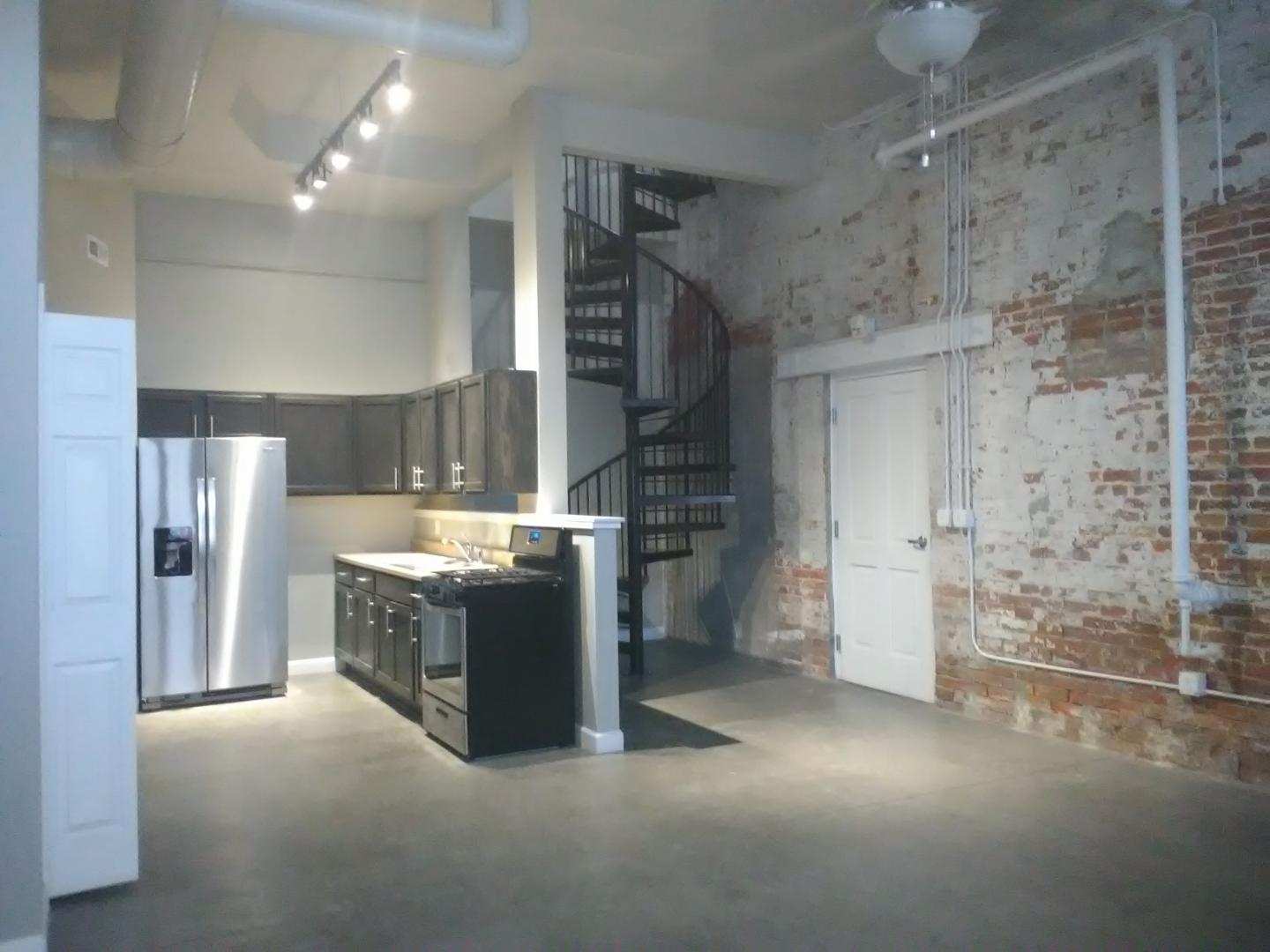 427 Brady St. #1